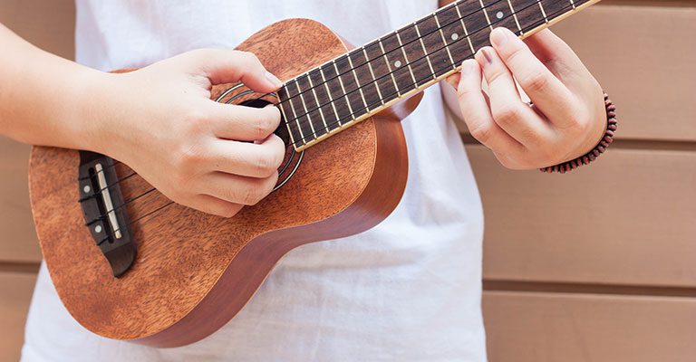Join a group uke class